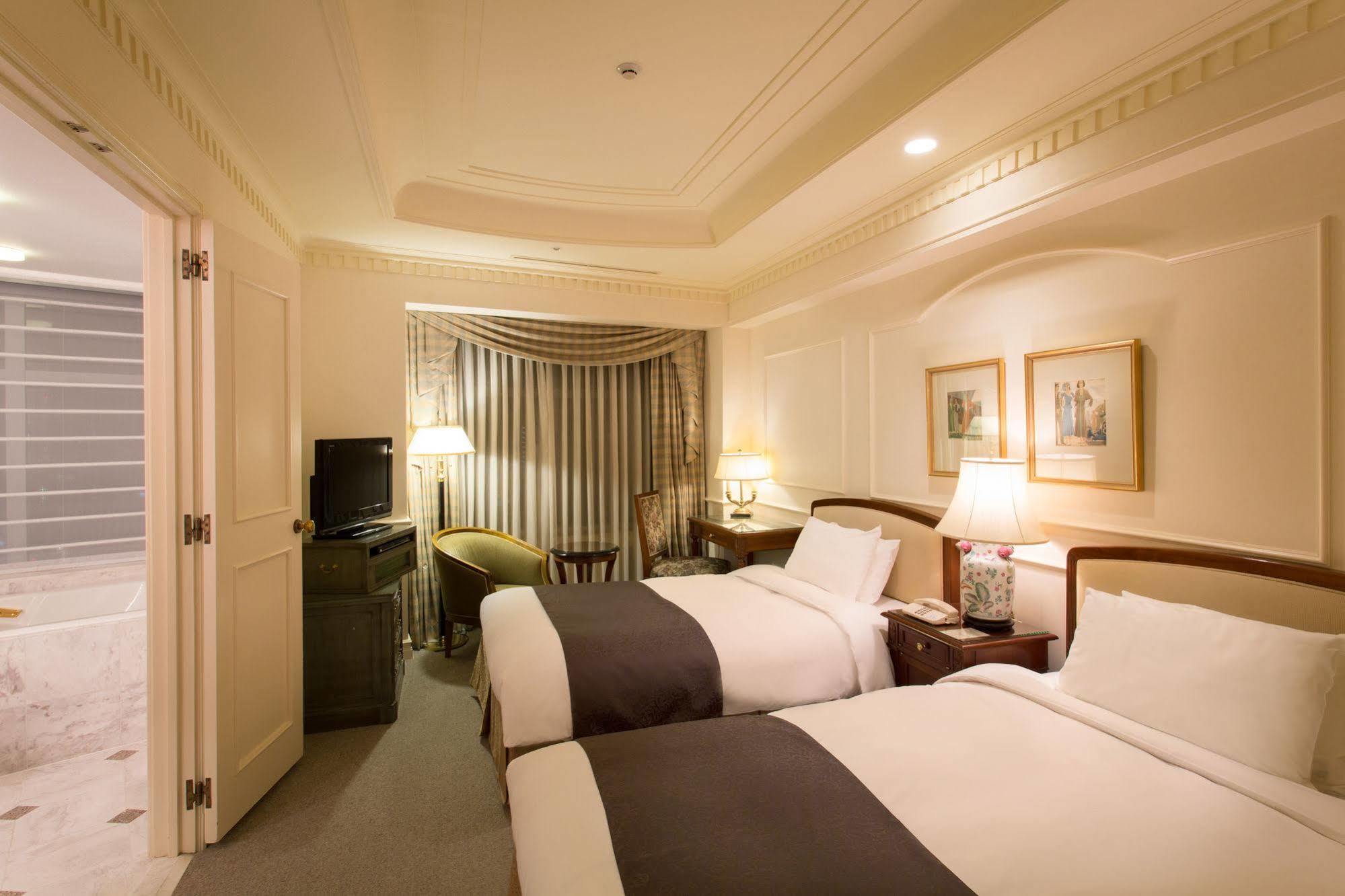Hotel The Manhattan 千叶 外观 照片